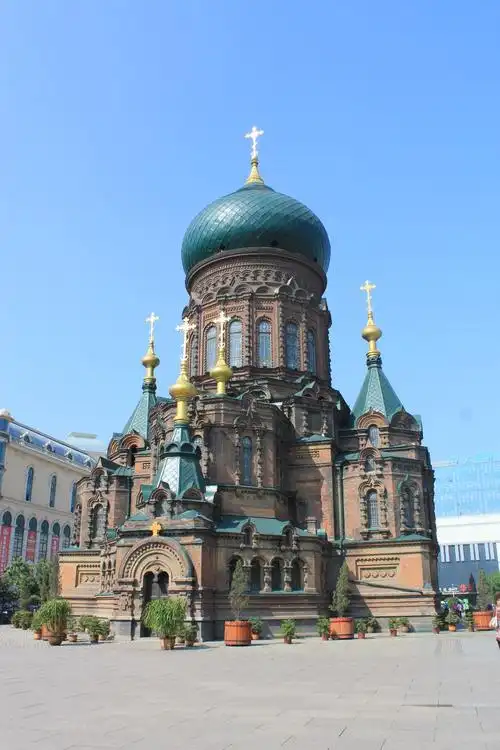 哈尔滨附近旅游景点自驾游(哈尔滨附近旅游景点自驾游冬季)