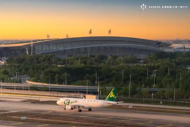 天河机场拍摄日