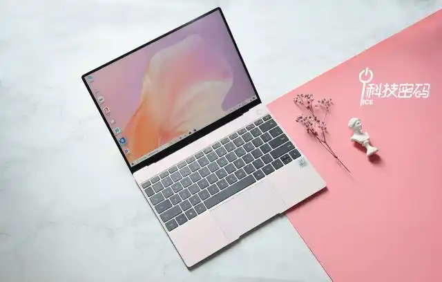 如此时尚轻薄 华为matebook x樱语粉精美图赏