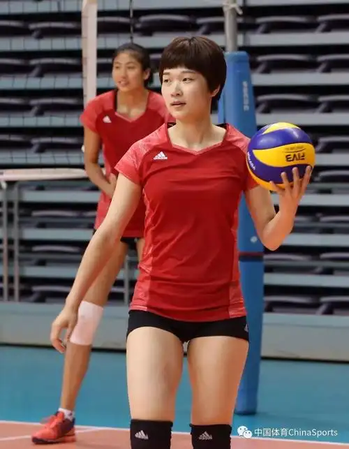 中国女排抵达北仑开始封闭集训