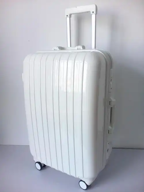 798奢华28寸白色商务拉杆箱方形万向轮铝框箱abspc旅行箱