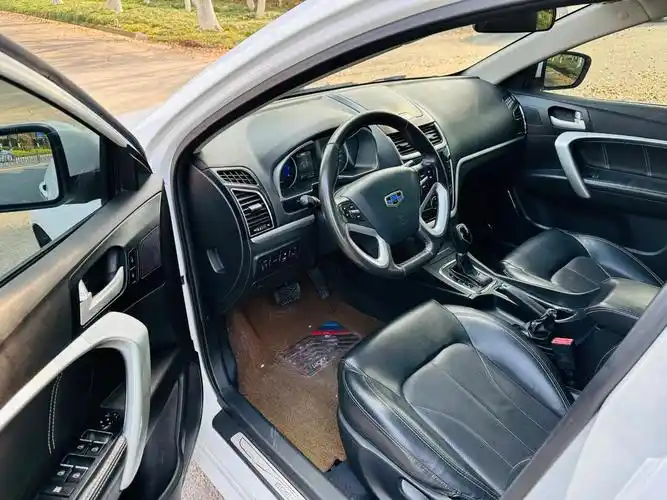 吉利汽车 帝豪 2016款 三厢 1.