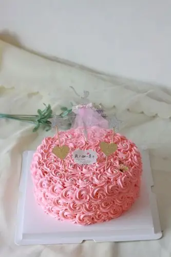 私人订制红色玫瑰新鲜水果动物奶油生日蛋糕孕妇温州同城配送