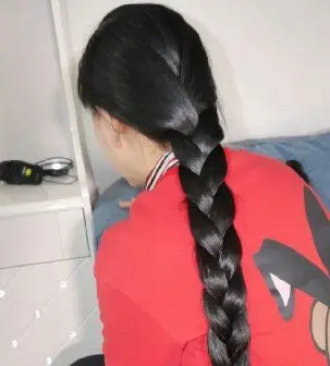 美女自剪75公分乌黑发亮粗壮大辫-狠狠爱李4108#_中国长发