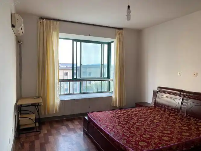 房屋出租,做寝室佳