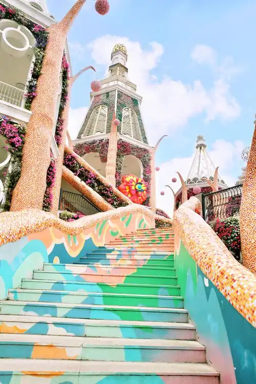 上海奇迹花园爱丽丝梦游仙境的感觉航拍简直太好看了门票60非常值得一