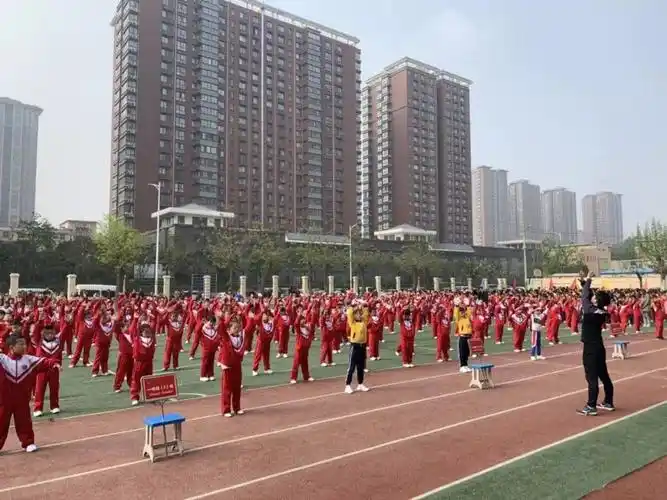 喜报莲湖区远东二小获批西安市品质课堂联盟实验学校