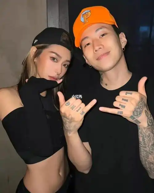 朴宰范台湾出演期间粉丝合照03