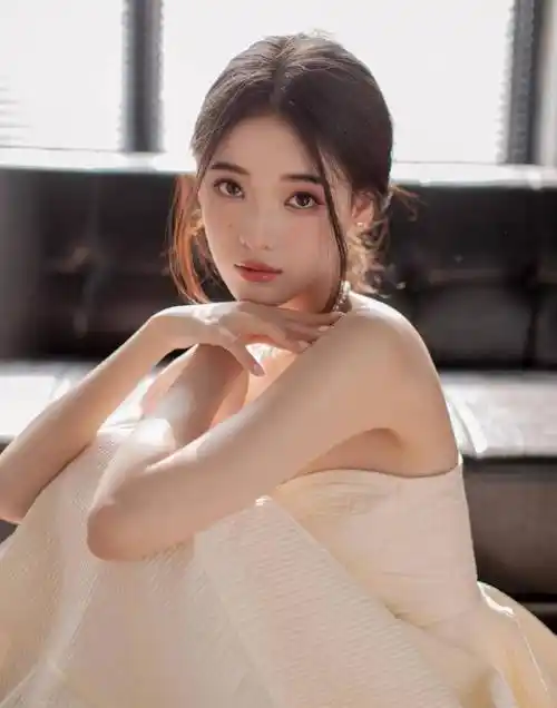 好看的礼服,当然要配上好看的小姐姐,惊艳了时光!_场合_穿着_一个人