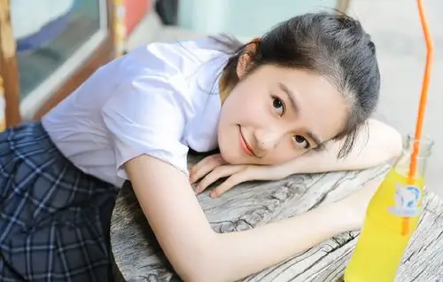 汤梦佳清纯甜美制服写真图片79