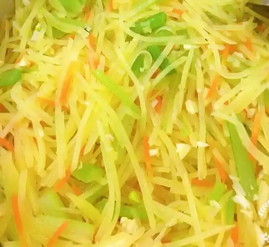 晚餐,芹菜土豆丝