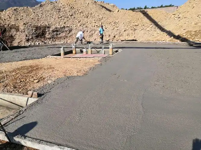 地下室基础垫层浇筑施工