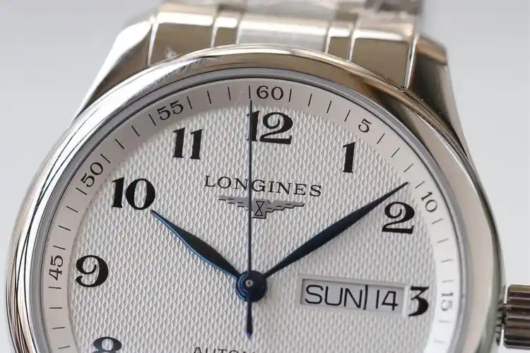 longines手表是浪琴,浪琴的起源可以追述到19世纪30年代,拥有逾180年