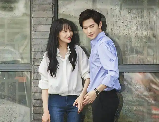 郑爽杨洋的微微一笑很倾城之后再无优质偶像剧_肖奈_片段_演技