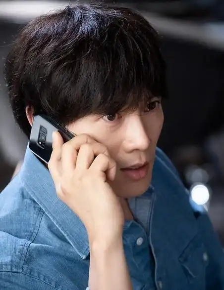 电视剧《医生约翰》剧组官方公布主演池晟剧照!