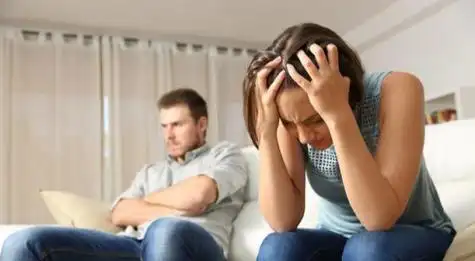 夫妻没有感情的七个表现 两夫妻感情不好怎么办_齐家网