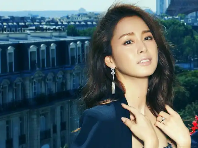 金泰熙壁纸桌面写真图片-自制640x480壁纸.高清大图-明星写真馆n63.