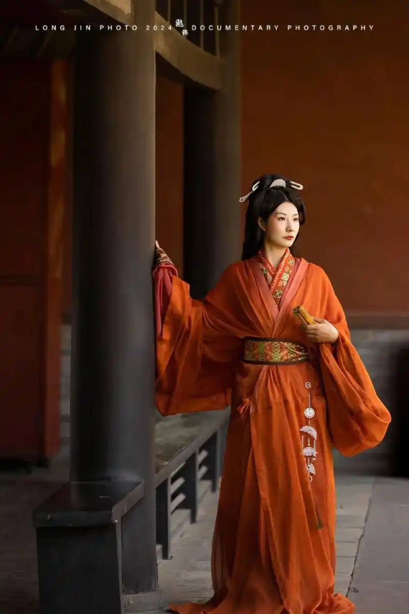 战国时期,众多小国在历史长河里兴盛又消逝.