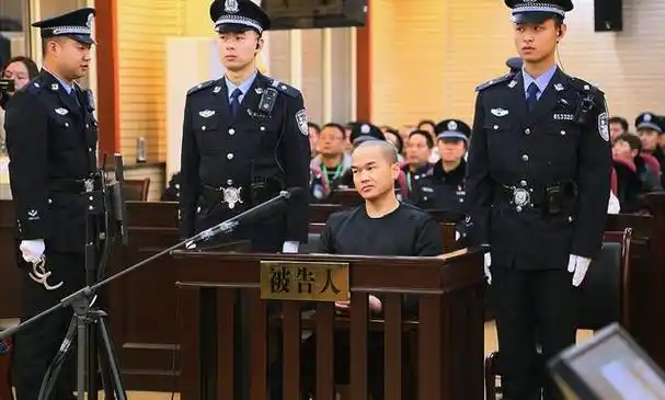 1996年,陕西13岁男孩亲眼目睹母亲死亡,22年后手刃仇家3人