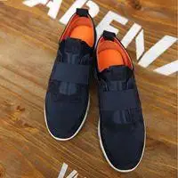 适合卖潮鞋的头像最新款点击鼠标右键下载