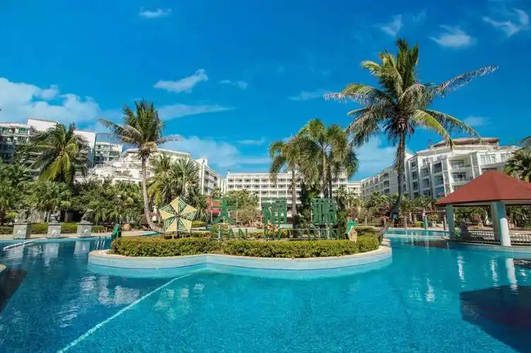 全新装修的五星级海景酒店仅需人均100元