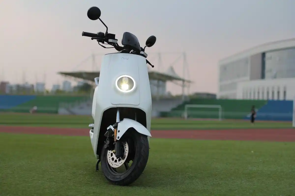 谈"禁"变色?也许你需要一款小牛电动车