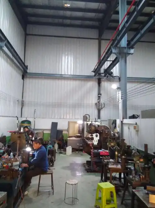 黄骅市立松模具厂