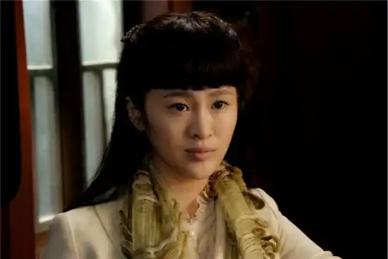 《青岛往事》收官 林伊婷新戏开机饰乖乖女