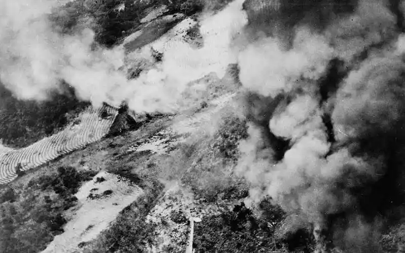 抗美援朝老兵,20岁被汽油弹烧毁容,却说:比有的战友幸运多了_涂伯毅