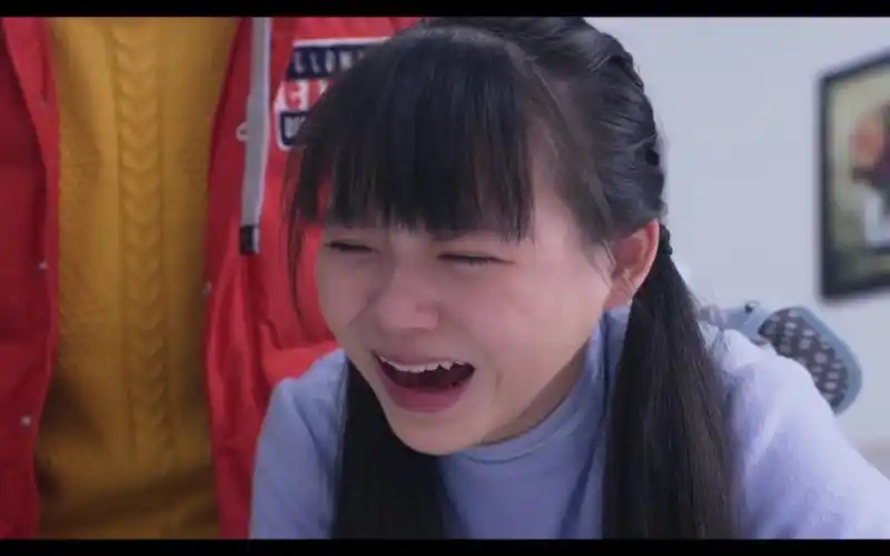 电视剧《木兰妈妈》:养母因病住院,女儿伤心不已,痛哭流涕