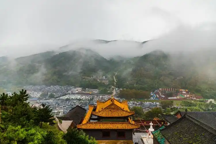 写美篇  五台山(mount wutai),国家aaaaa级旅游景区,国家重点风景名胜