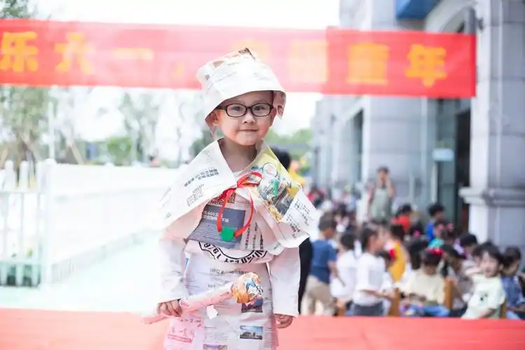 不一样的六一北辰幼儿园环保时装秀