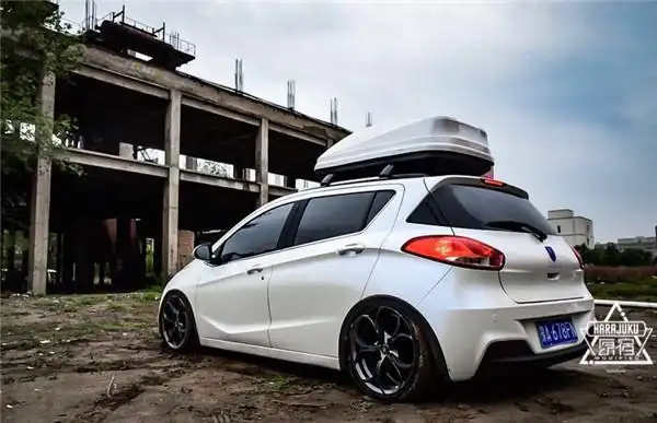 改装精神 宝骏310气动避震悬挂完美低趴展现视野