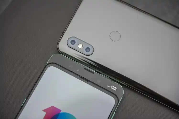 小米mix3上手体验全球首款滑盖全面屏到底怎么样