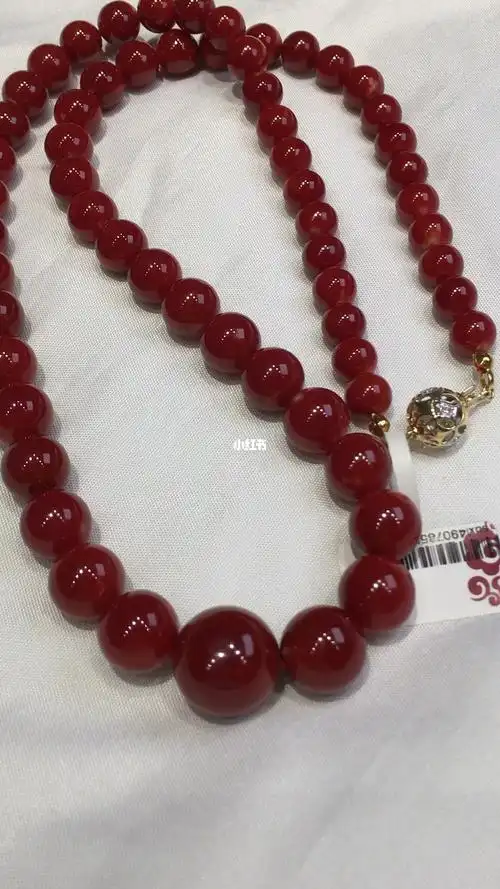 精品阿卡红珊瑚项链