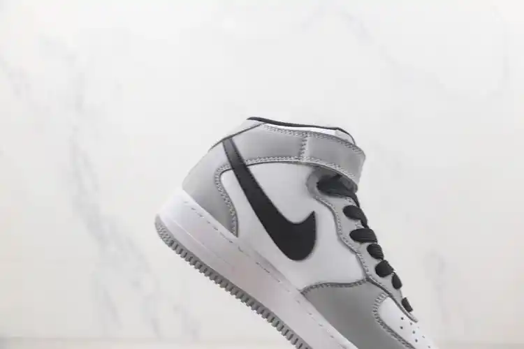 耐克nike air force 1 mid纯原版本中帮空军一号烟灰色板鞋 耐克空军