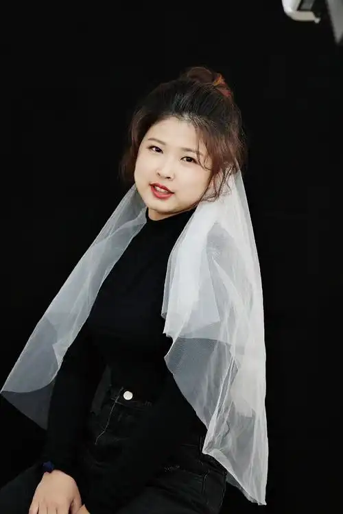 肆意的午后戴着头纱做一场白日梦低成本海马体头纱16背景布30