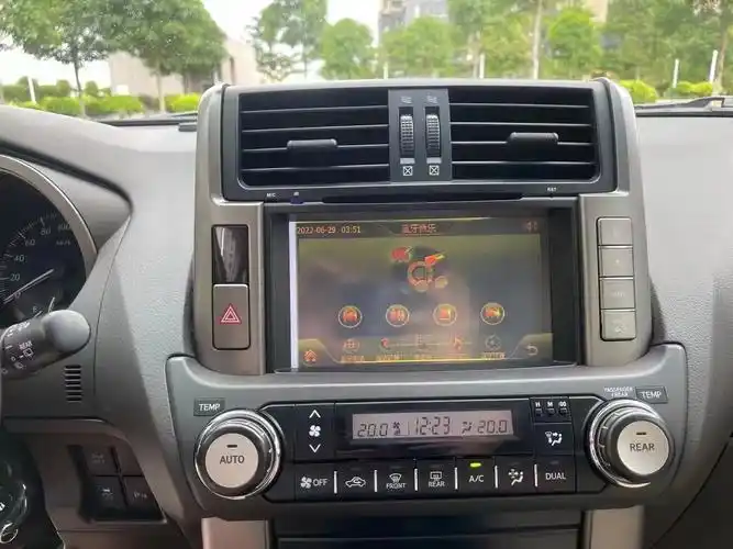 13年12月上牌丰田霸道2700txl,2.7排量,9气囊带 - 抖音