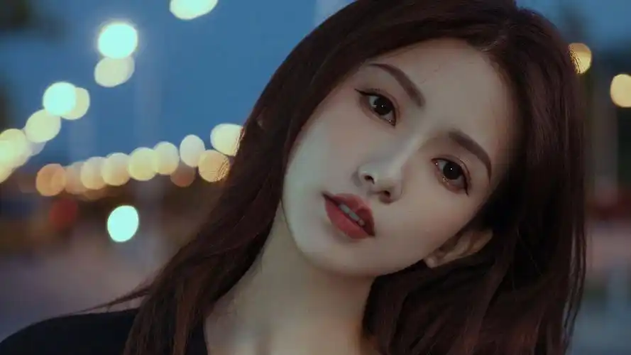 国内明星王秋紫图片-美女壁纸 - 壁纸家