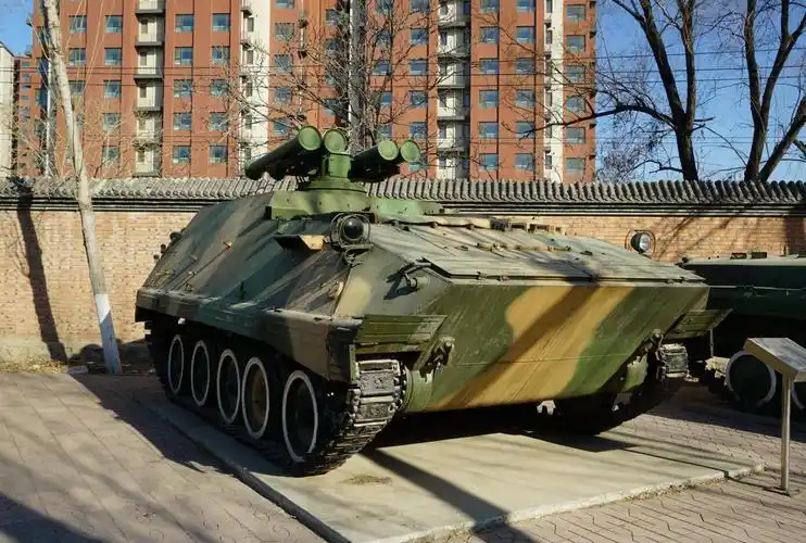 仿制与自主-人民解放军履带装备发展史-新浪汽车