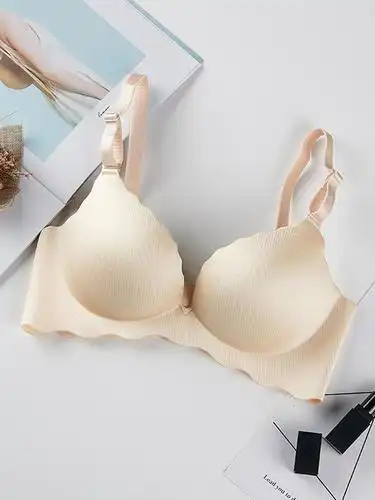 纯柳聚美文胸无钢圈深v聚拢少女文胸