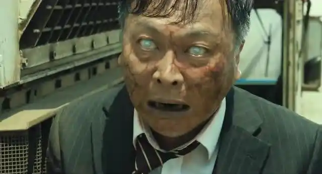 韩国今年最火爆丧尸电影《釜山行》,最感人1分钟!看哭了