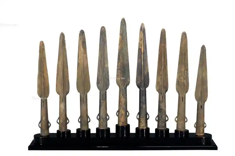 0347 战国 青铜矛 (一套九件)