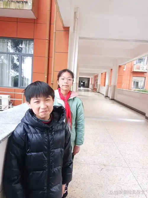 秋野写实:班上的小"祖宗" 余江六小 五