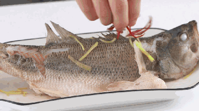 鲈鱼最好吃的做法就在这里了遇到了就不要错过