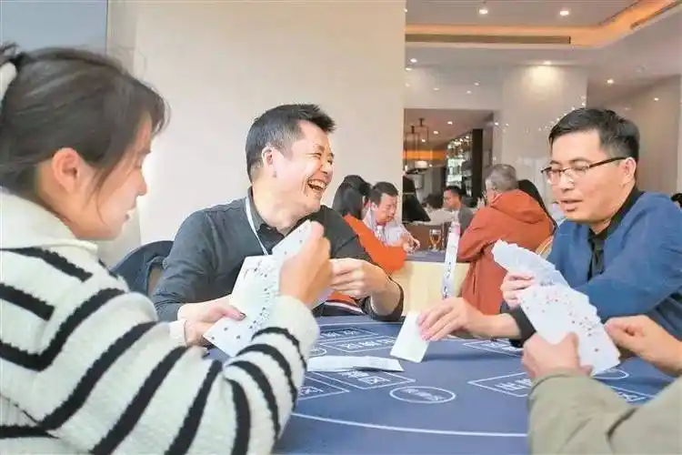 掼蛋!深圳官宣了!_运动_比赛_文化