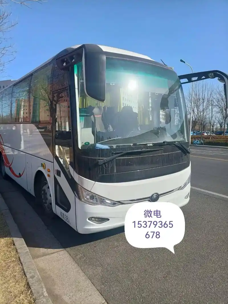 宇通客车zk6897h6y 38座,国六柴油玉柴270马力