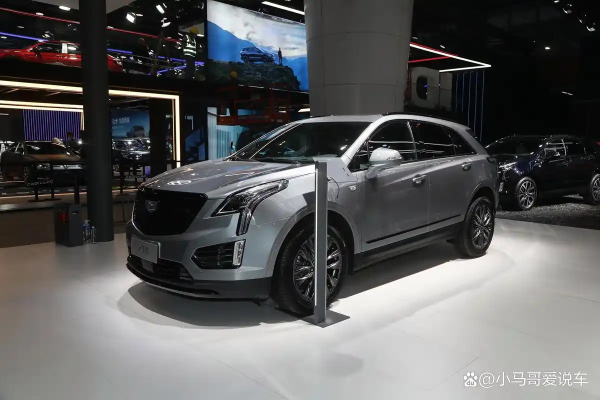 凯迪拉克xt5黑钻版亮相广州车展,外观设计运动,配置有诚意