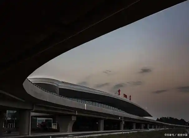 常州奔牛国际机场停车费怎么收,奔牛机场怎么停车合算