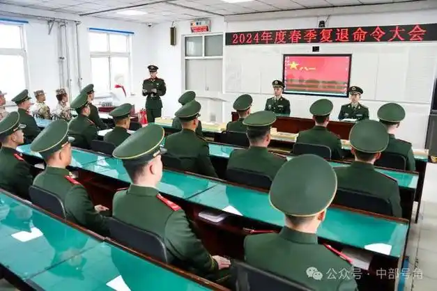 退伍季 | 最后的军礼!【刊发:66336部队活动】